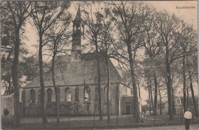 KOUDEKERKE - Dorpsgezicht met Kerk