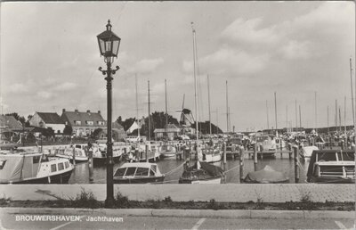 BROUWERSHAVEN - Jachthaven