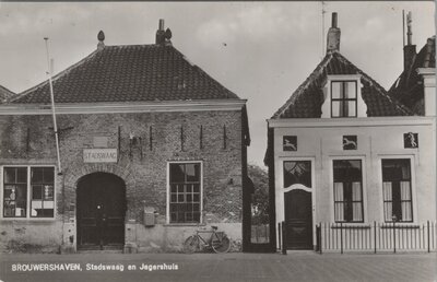 BROUWERSHAVEN - Stadswaag en Jagerhuis