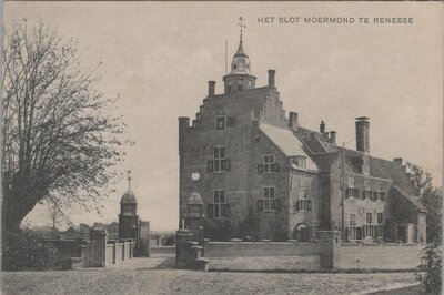 RENESSE - Het Slot Moermond te Renesse