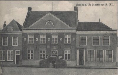 ST. MAARTENSDIJK - Stadhuis