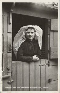 THOLEN - Zeeland. Een lief Zeeuwsch Boerenmeisje, Tholen