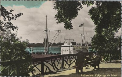 ROTTERDAM - Kijkje op de Maas