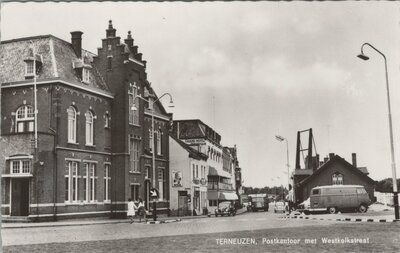 TERNEUZEN - Postkantoor met Westkolkstraat