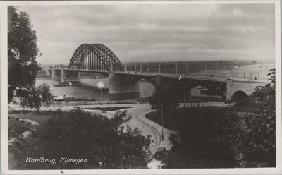 NIJMEGEN - Waalbrug