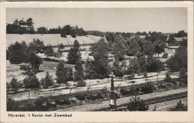 NIJVERDAL - t Ravijn met Zwembad