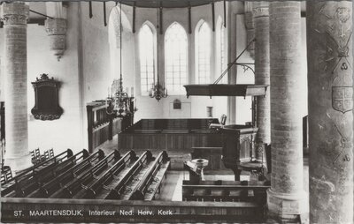 ST. MAARTENSDIJK - Interieur Ned. Herv. Kerk