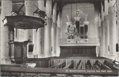 ST. MAARTENSDIJK - Interieur Ned. Herv. Kerk