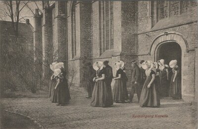 KAPELLE - Kerkuitgang