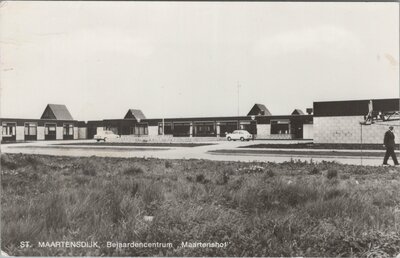 ST. MAARTENSDIJK - Bejaardencentrum Maartenshof