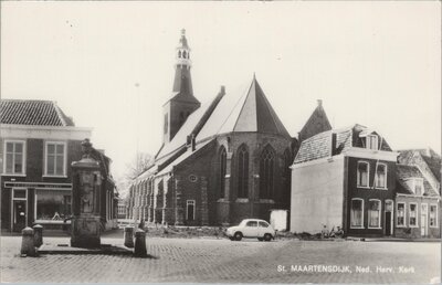 ST. MAARTENSDIJK - Ned. Herv. Kerk