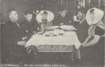 ZUID-BEVELAND - Na de feestmaaltijd bijbel lezen