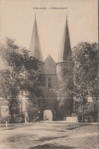 ZIERIKZEE - Nobelpoort