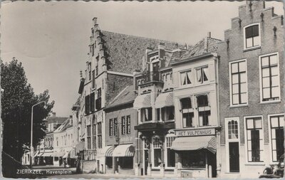 ZIERIKZEE - Havenplein