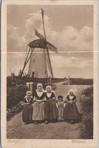 WALCHEREN - Zeeland. Molen, klederdracht
