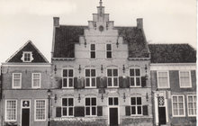 ST. MAARTENSDIJK - Stadhuis