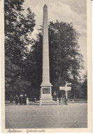 APELDOORN - Gedenknaald