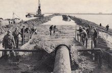 ZUIDERZEEWERKEN - Dijkbouw Z. Flevoland