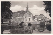 SCHIEDAM - Beurs