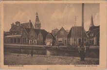 MONNIKENDAM - Waaggebouw met Haven