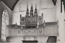 OOSTHUIZEN EN HOBREDE - Orgel (van 1521) in monumentaal Kerkgebouw