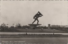 NIJMEGEN - Jan v. Hoof monument
