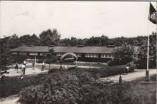 ELST (U) - Jeugdherberg Eikelkamp. Geopend 1948
