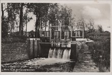 LOCHEM - Stuw in de Berkel bij Lochem