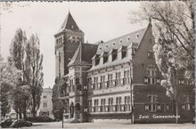 ZEIST - Gemeentehuis