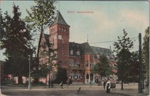 ZEIST - Gemeentehuis