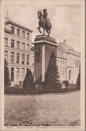 BREDA - Kasteelplein -  Standbeeld Stadhouder Willem III