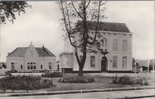 BEN. LEEUWEN - Gemeentehuis