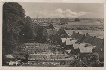 WAGENINGEN - Panorama gezien van de bergrand