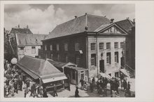 DELFT - Vischmarkt met Korenbeurs