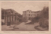 HELLENDOORN - Volkssanatorium Paviljoen gezien van af het Hoofdgebouw