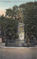 S GRAVENHAGE - Standbeeld Koning Willem II