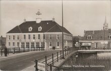 OMMEN - Vechtbrug met Gemeentehuis