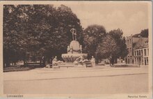 LEEUWARDEN - Mercurius Fontein