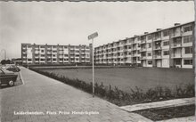 LEIDSCHENDAM - Flats Prins Hendrikplein