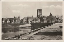 ZUTPHEN - Haven met gezicht op Walburg Kerk