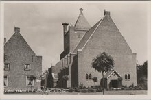 VUGHT - Kerk O. L. V. Middelares All. Gen.