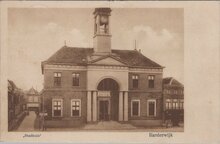 HARDERWIJK - Stadhuis