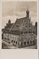 DOESBURG - Stadhuis