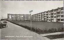 LEIDSCHENDAM - Flats Prins Hendrikplein