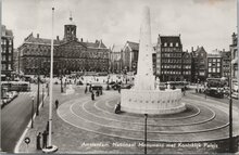 AMSTERDAM - Nationaal Monument met Koninklijk Paleis