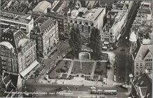 AMSTERDAM - Damplantsoen met Monument
