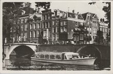 AMSTERDAM - Herengracht hoek Reguliersgracht