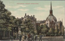 AMSTERDAM - Ingang Vondelpark