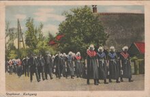 STAPHORST - Kerkgang