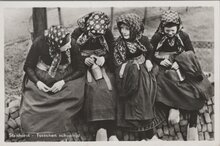 STAPHORST - Tusschen schooltijd